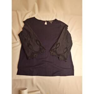 The Limited | Lace Sleeve Pullover | Size M ✨ Dark Navy, Comfortable & Chic